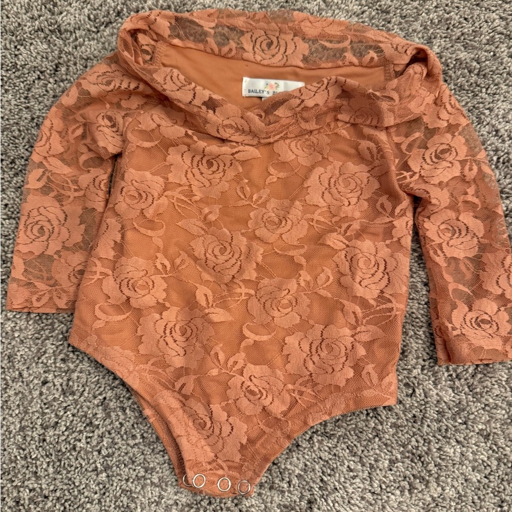 Lace One-Piece Bodysuit in Rust